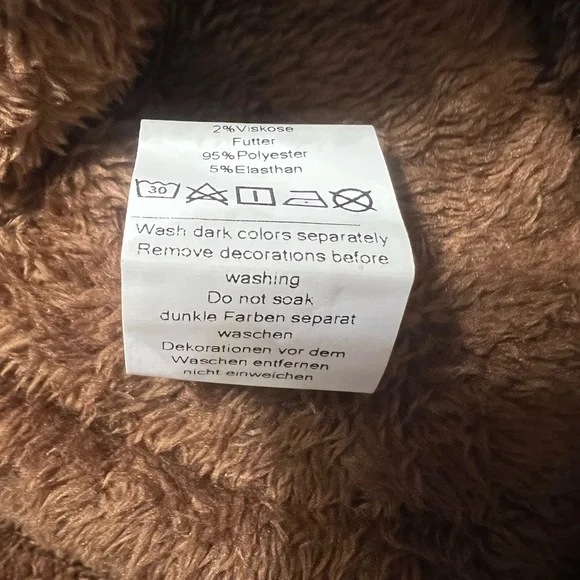 Women's Black Parka with Faux Fur Trim - Picture 11 of 12